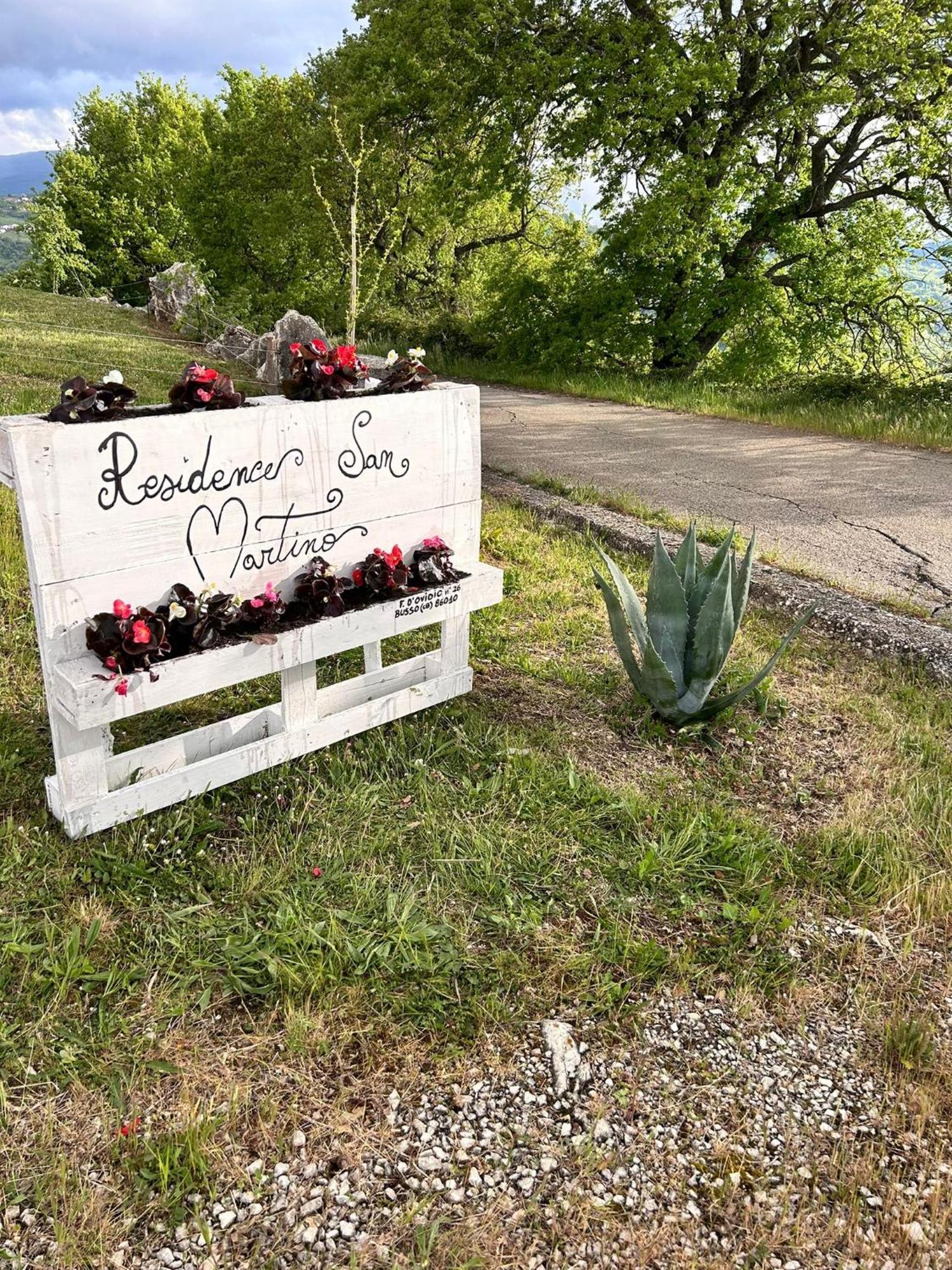 Residence San Martino Appartamento Mini Busso Екстериор снимка